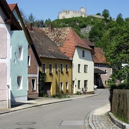 Kallmünz mit Burgruine